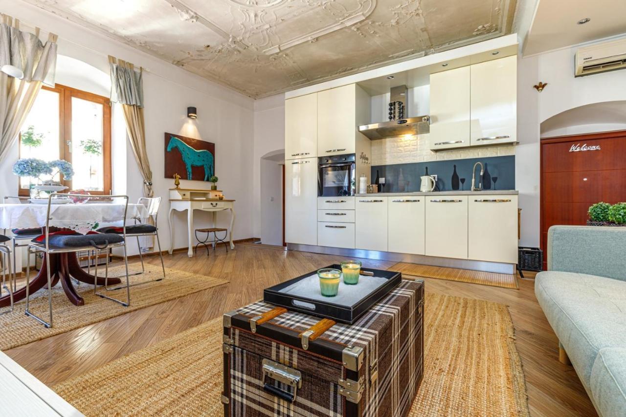 Two Bedroom Apartment La Mer Poreč Extérieur photo