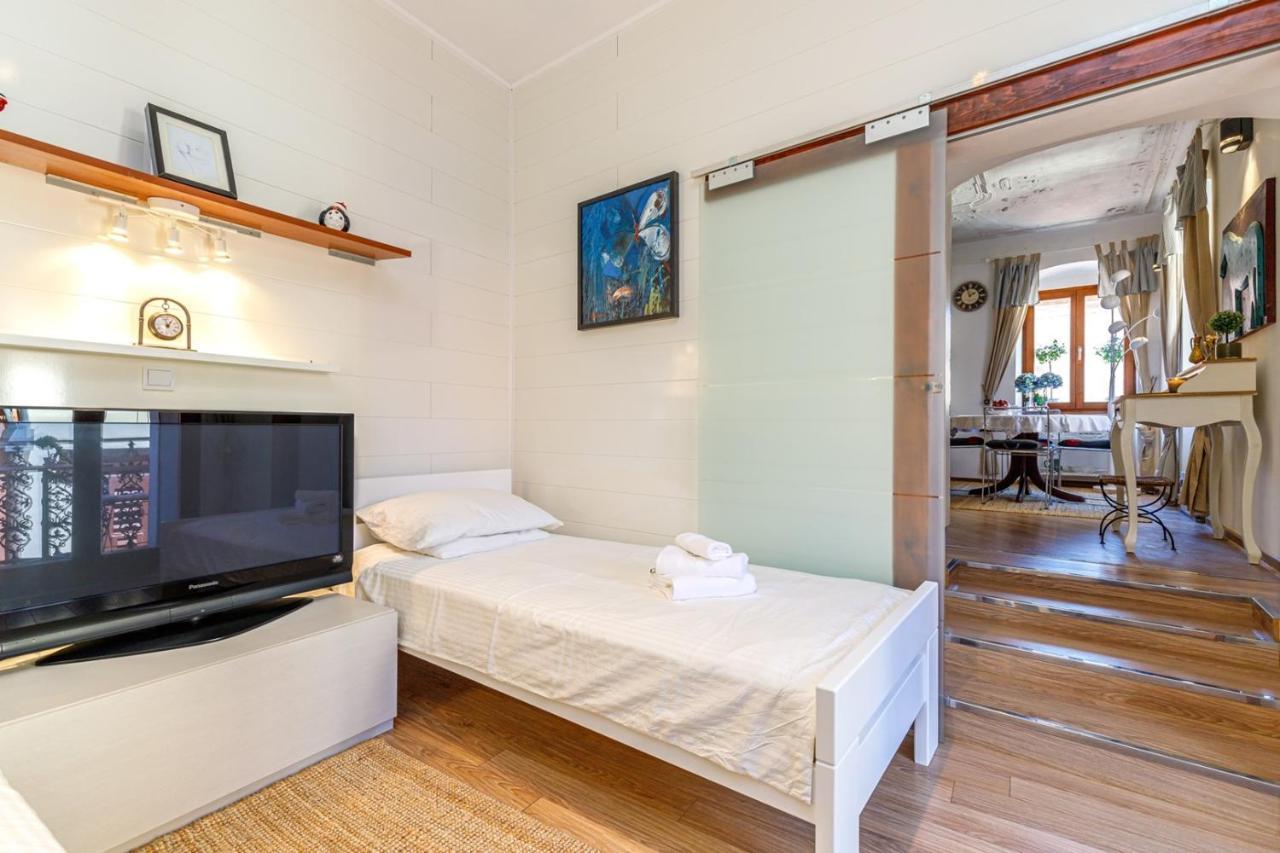 Two Bedroom Apartment La Mer Poreč Extérieur photo